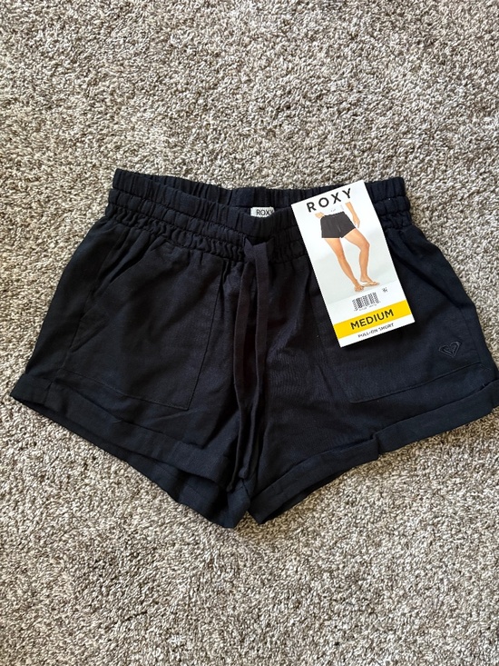 Roxy Pants - Roxy Pull On Short NWT